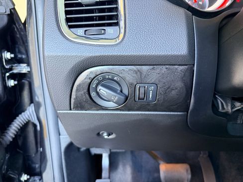Used 2013 Dodge Durango Crew AWD/4WD image 17