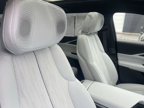 Certified 2024 Cadillac Lyriq Sport image 42