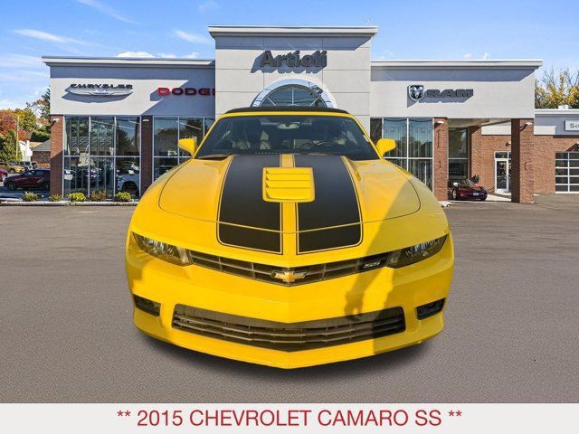 Used 2015 Chevrolet Camaro SS RWD image 3