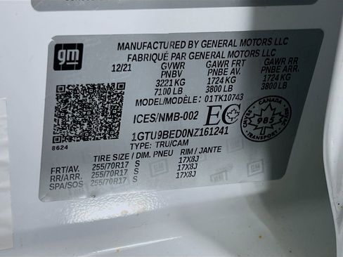 Used 2022 GMC Sierra 1500 SLE image 30