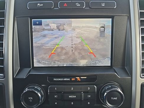 Used 2021 Ford F250 Lariat w/ Tremor Off-Road Package image 25