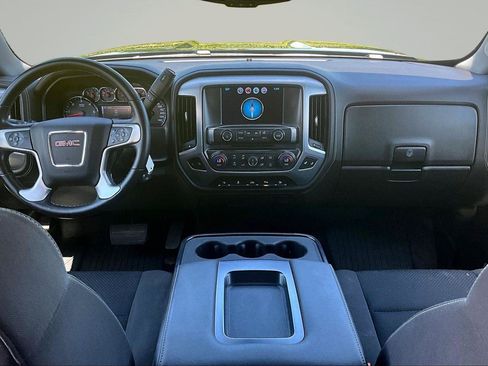 Used 2017 GMC Sierra 1500 SLE w/ SLE Value Package AWD/4WD image 17