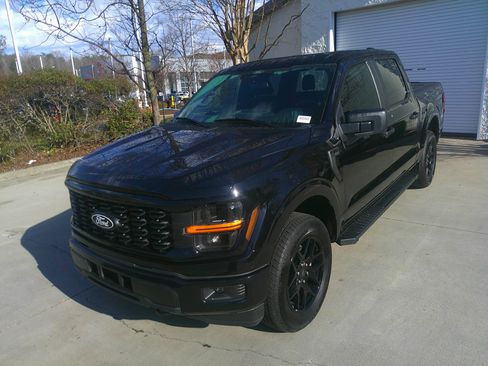 Used 2024 Ford F150 STX w/ STX Black Appearance Package image 5