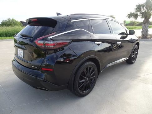 Used 2023 Nissan Murano SV w/ SV Midnight Edition Package FWD image 4
