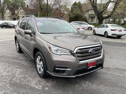 Used 2021 Subaru Ascent Premium w/ Convenience Package AWD/4WD image 7