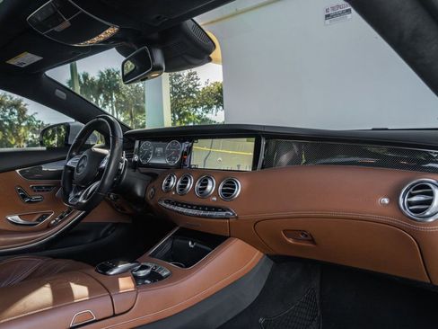 Used 2015 Mercedes-Benz S 63 AMG 4MATIC Coupe image 25