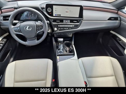 Used 2025 Lexus ES 300h w/ Premium Package FWD image 26