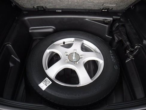 New 2025 Jeep Grand Cherokee Altitude image 37