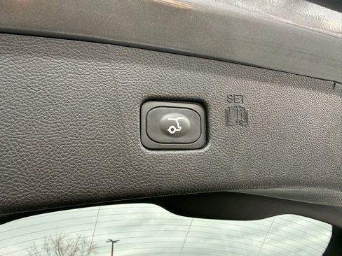 Certified 2024 Ford Edge SEL w/ Convenience Package image 34