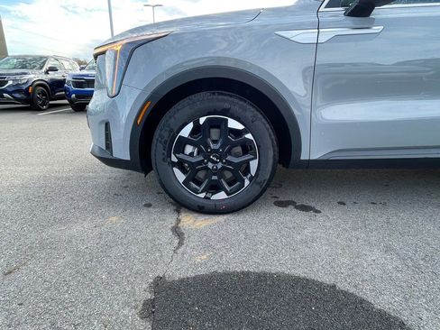 New 2026 Kia Sorento S image 29