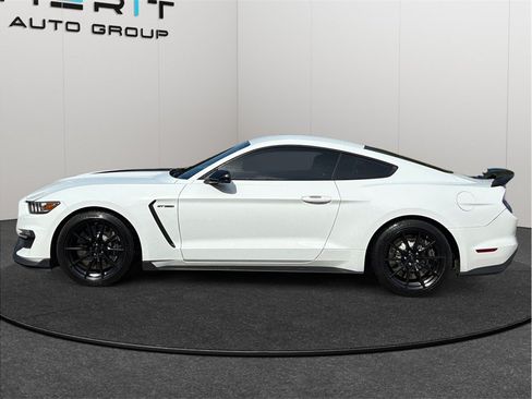 Used 2016 Ford Mustang Shelby GT350 w/ Technology Package RWD image 5