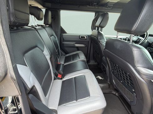 Used 2022 Ford Bronco Black Diamond AWD/4WD image 13