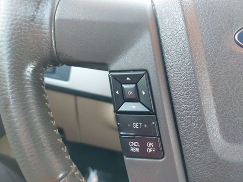 Used 2012 Ford F150 Lariat w/ Lariat Chrome Pkg AWD/4WD image 16