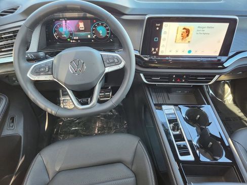 New 2026 Volkswagen Atlas Cross Sport SEL R-Line AWD/4WD image 3