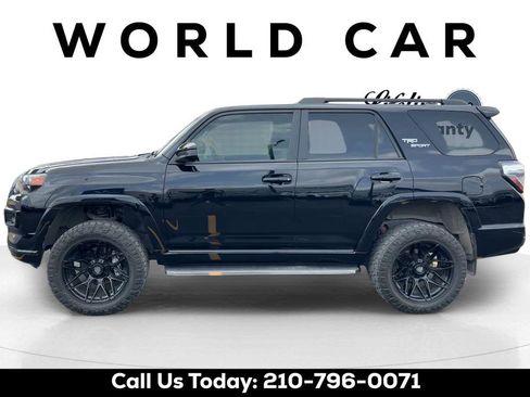 Used 2024 Toyota 4Runner TRD Sport AWD/4WD image 6