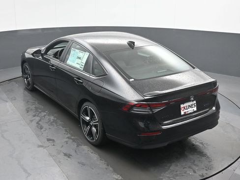 New 2026 Honda Accord Sport image 32