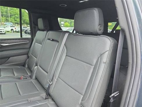 Used 2022 GMC Yukon XL Denali w/ Max Trailering Package AWD/4WD image 15