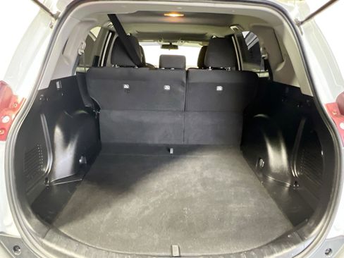 Used 2014 Toyota RAV4 XLE FWD image 32