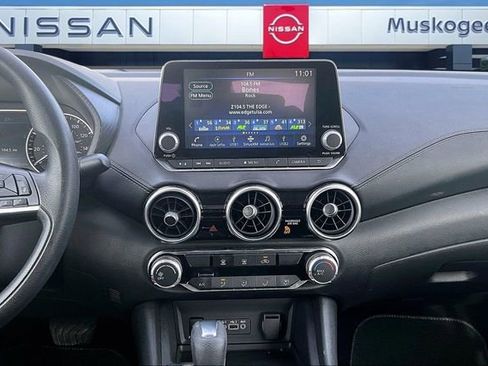 Used 2024 Nissan Sentra SV image 9