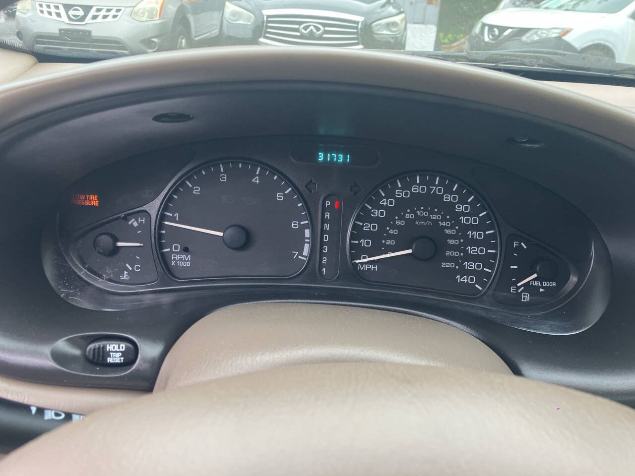 Used 1999 Oldsmobile Alero GLS FWD image 22