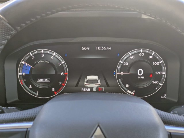 Used 2024 Mitsubishi Outlander SEL FWD image 32
