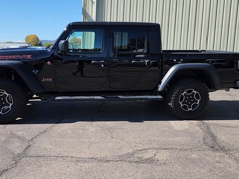 Used 2021 Jeep Gladiator Mojave w/ Cold Weather Group image 4
