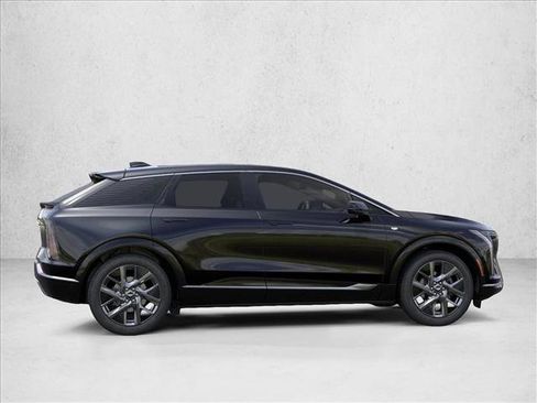 New 2026 Cadillac Optiq Luxury 1 image 6