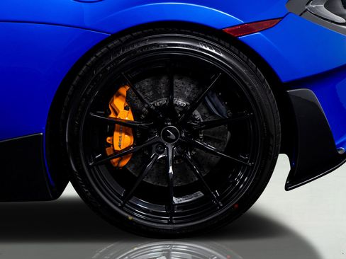 Used 2020 McLaren 600LT Spider image 18