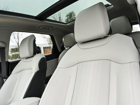 New 2026 Kia Sportage EX image 20