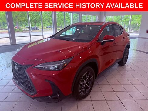 Used 2025 Lexus NX 250 FWD w/ Towing Package (2000 Lbs) image 3