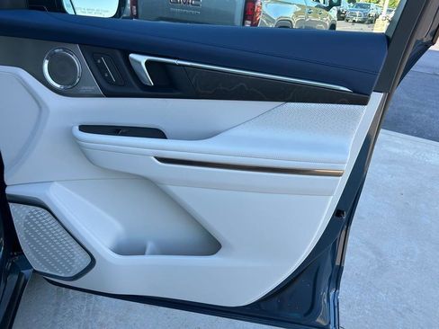 New 2026 Buick Enclave Avenir w/ Super Cruise Package image 18