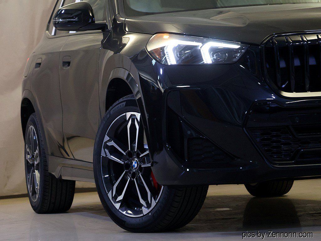 New 2027 BMW X1 xDrive28i AWD/4WD image 4