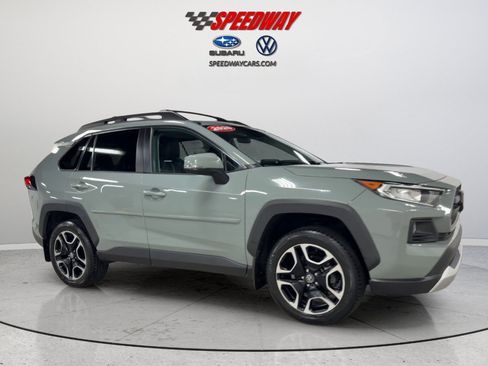 Used 2020 Toyota RAV4 Adventure w/ Convenience Package AWD/4WD image 3