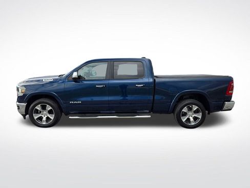 Used 2022 RAM 1500 Laramie AWD/4WD image 9
