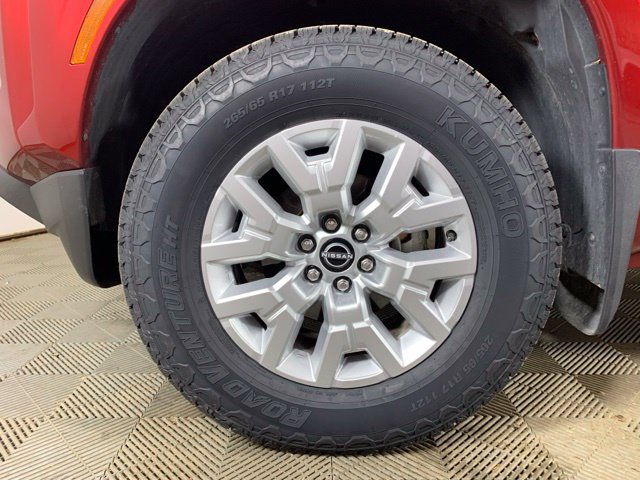 Used 2024 Nissan Frontier SV w/ Technology Package AWD/4WD image 33