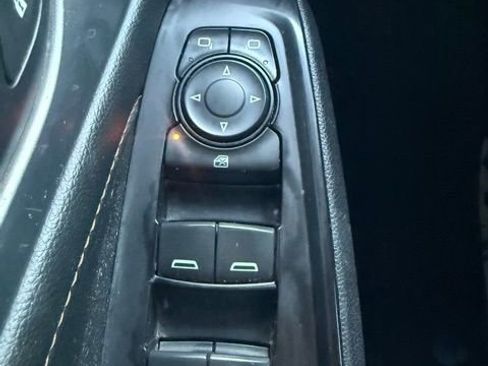 Used 2019 Chevrolet Traverse LS image 18