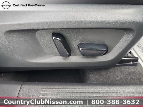 Certified 2024 Nissan Rogue SL w/ SL Premium Package image 33