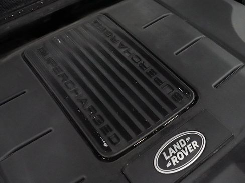 Used 2019 Land Rover Range Rover Supercharged AWD/4WD image 37