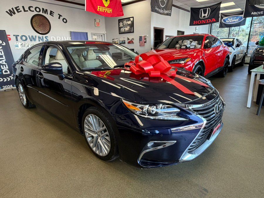 Used 2016 Lexus ES 350 w/ Luxury Package w/Wood Trim FWD image 2
