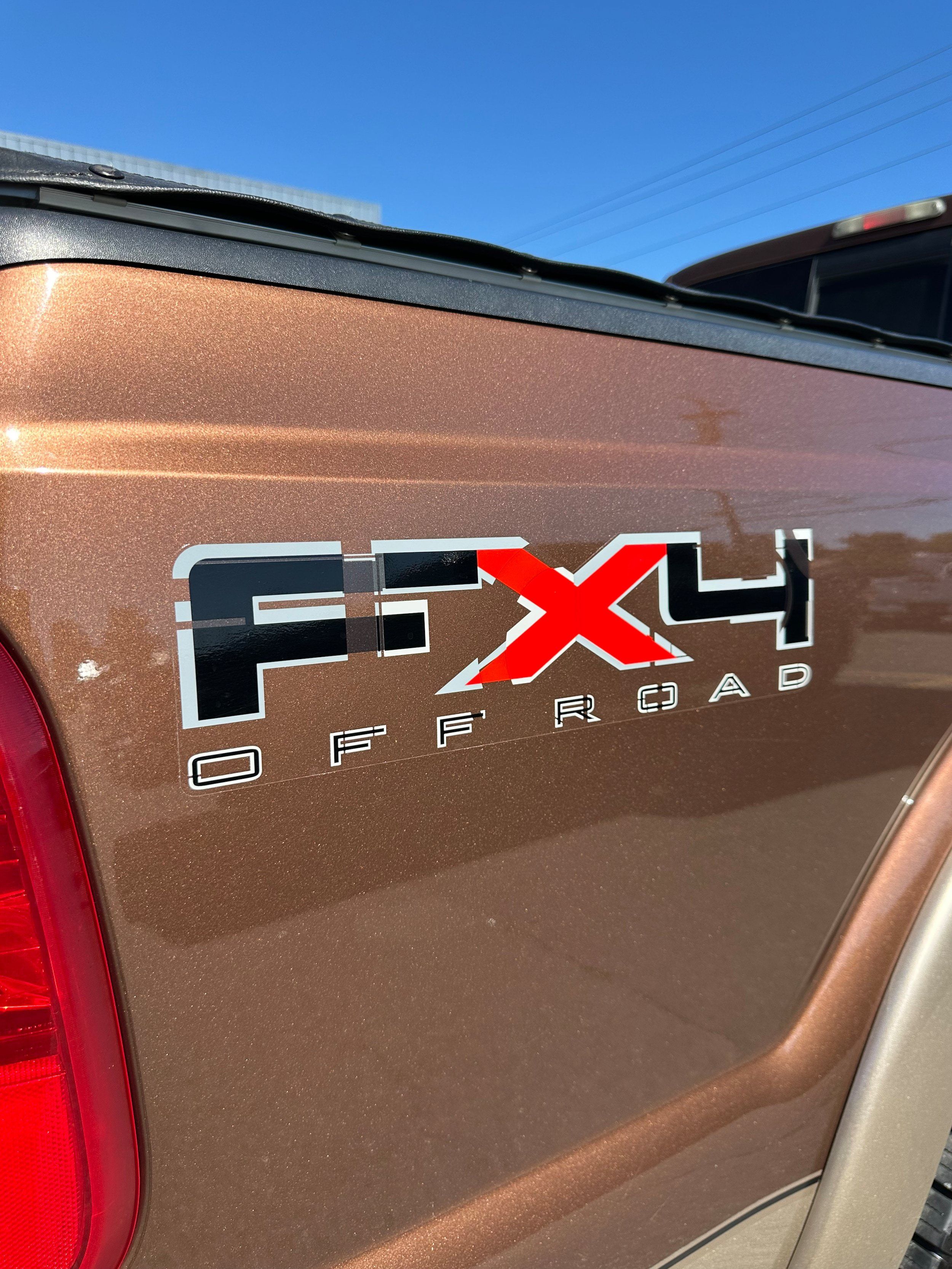 Used 2011 Ford F350 Lariat w/ Lariat Ultimate Pkg AWD/4WD image 14