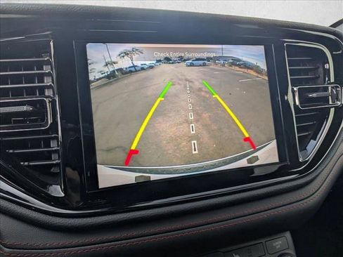 Used 2025 Dodge Durango GT w/ Blacktop Package image 13