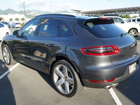 Used 2018 Porsche Macan S image 25