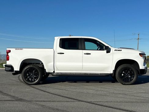 New 2026 Chevrolet Silverado 1500 Custom Trail Boss w/ Turbomax Blackout Package image 3