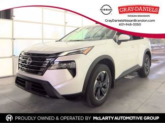 Used 2026 Nissan Rogue SV FWD video 1