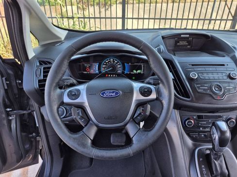 Used 2017 Ford C-MAX SE image 21