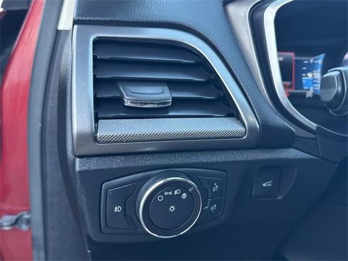 Used 2019 Ford Fusion SE w/ Equipment Group 151A image 21