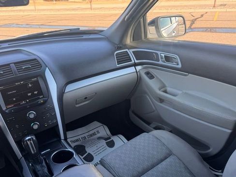 Used 2012 Ford Explorer XLT image 14