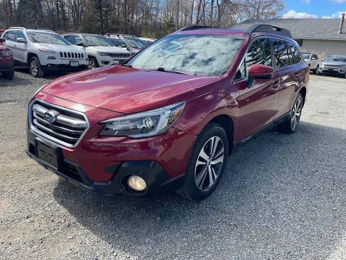 Used 2019 Subaru Outback 3.6R Limited AWD/4WD image 1