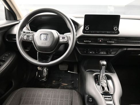 Used 2023 Honda HR-V LX image 19