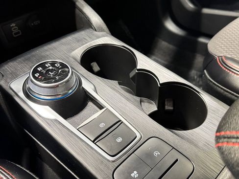 Used 2024 Ford Escape ST-Line image 14